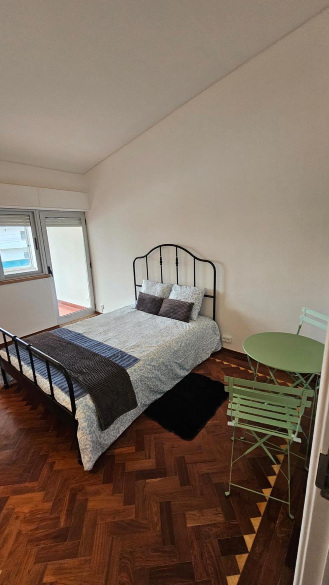 Carcarooms Guest House Carcavelos  Luaran gambar